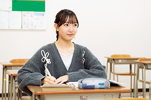 歯科衛生士科　2年生　佐藤 涼風（さとう すずか）さん